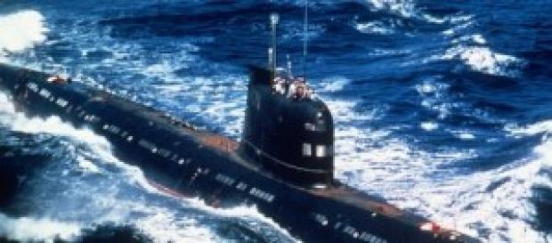 Un submarina. Un arma poderoso Un submarina. Un arma poderoso