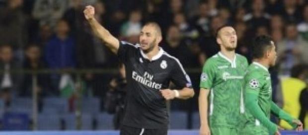 Benzema celebra su gol. Foto: La Vanguardia Benzema celebra su gol. Foto: La Vanguardia