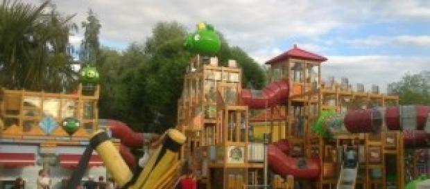 Parque de Angry Birds perfectamente ambientado. Parque de Angry Birds perfectamente ambientado.