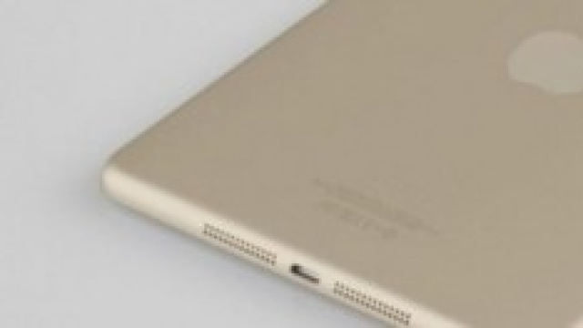 iPad Air 2 nell'inedita colorazione dorata.