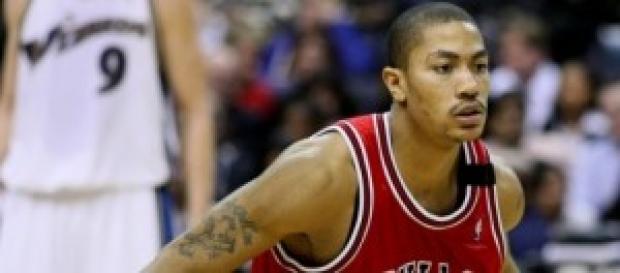 Derrick Rose en su año de novato. Derrick Rose en su año de novato.