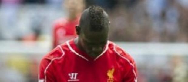 Mario Balotelli dopo un errore Mario Balotelli dopo un errore