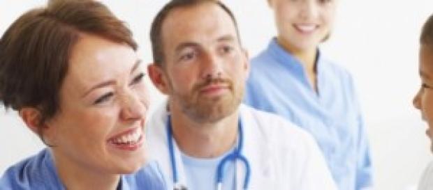 Vagas para médicos em Portugal e na Arábia Saudita Vagas para médicos em Portugal e na Arábia Saudita