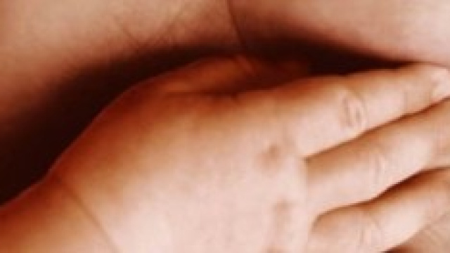 Bonus beb&egrave; Renzi, 80 euro alle mamme