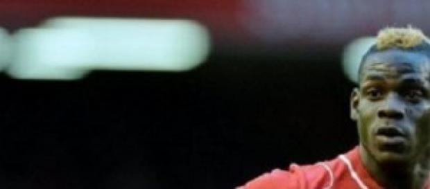 L'attaccante del Liverpool Mario Balotelli L'attaccante del Liverpool Mario Balotelli