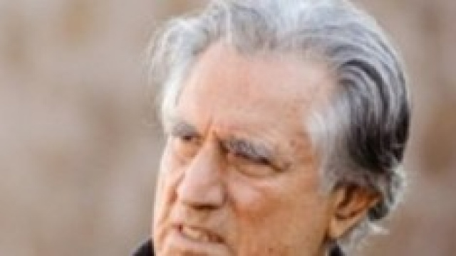 Buzzanca nei fortunati panni di Basilio Corsi