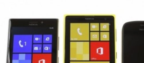 Nokia Lumia 830, 735: cellulari in promozione