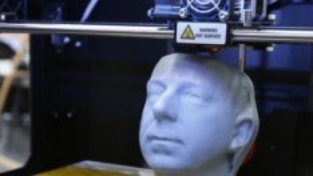 Stampa 3D di una testa umana