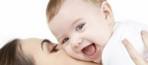 Bonus bebé: requisiti, come ottenerlo, differenze
