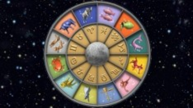 Oroscopo mese di febbraio 2015: previsioni Roby