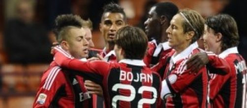 Milan-Chievo 2-0, gol di Muntari e Honda.