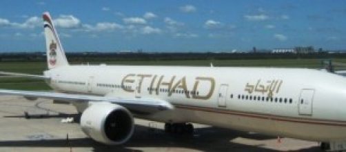 Come candidarsi per assistenti all'Etihad. 