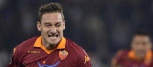 La rabbia di Francesco Totti, capitano della Roma La rabbia di Francesco Totti, capitano della Roma