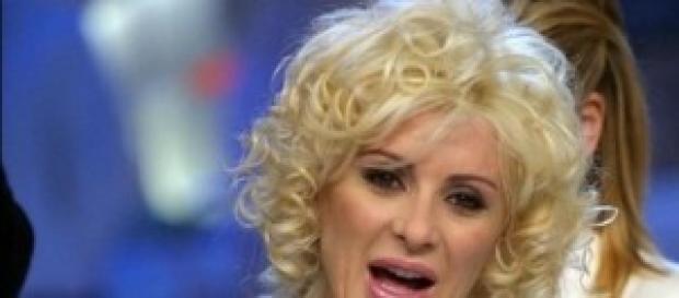 Tina, opinionista di Uomini e donne Tina, opinionista di Uomini e donne