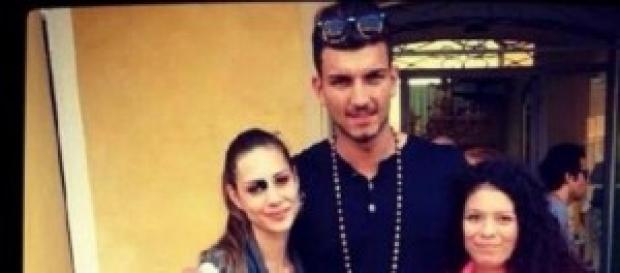 Beatrice è Valli incinta. Beatrice è Valli incinta.