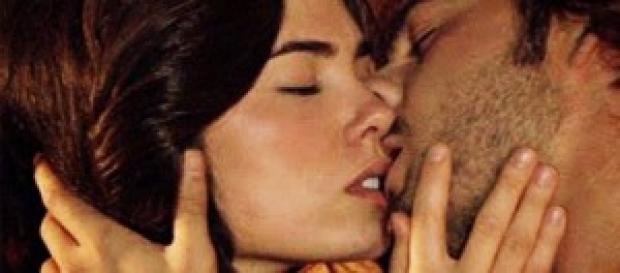 Il Segreto: Maria e Gonzalo fanno l'amore Il Segreto: Maria e Gonzalo fanno l'amore
