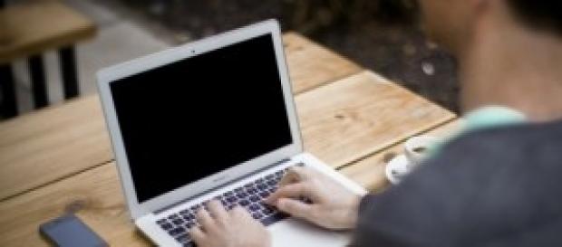 O site da Associação na Hora terá sido atacado. O site da Associação na Hora terá sido atacado.