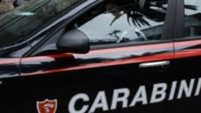 Branco aggredisce e sevizia 14enne obeso