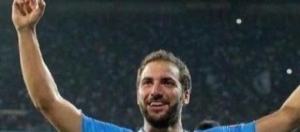 Voti alti per tutti in casa Napoli: Higuain Voti alti per tutti in casa Napoli: Higuain