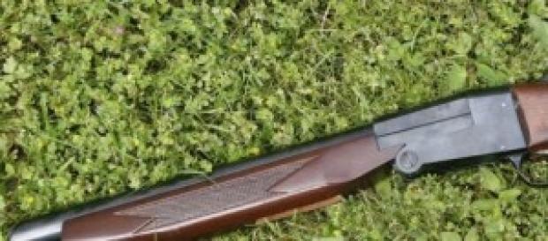 Uccide vicino di casa a colpi di lupara Uccide vicino di casa a colpi di lupara