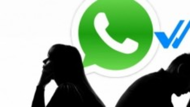 WhatsApp: addio doppia spunta blu