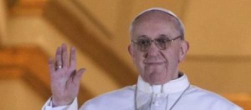 El Papa Bergoglio ayudará a los más necesitados 