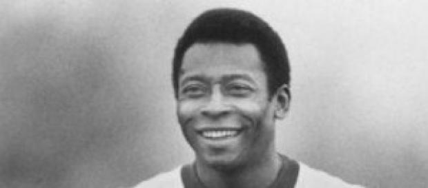 Pelé ricoverato in ospedale Pelé ricoverato in ospedale
