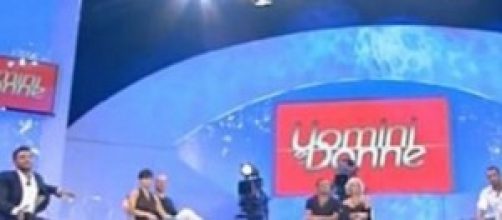 Anticipazioni Uomini e donne oggi, trono classico?