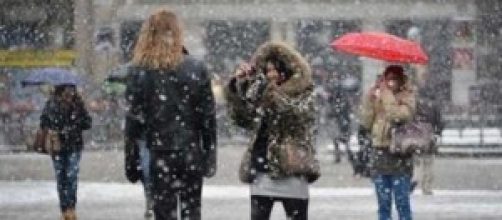 Maltempo, nuove alluvioni e arriva la neve