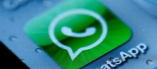 l'immagine col celebre logo di Whatsapp