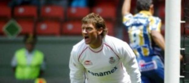 Cristante fue homenajeado por el Toluca Cristante fue homenajeado por el Toluca