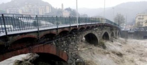 Un'immagine di Genova durante l'esondazione Un'immagine di Genova durante l'esondazione