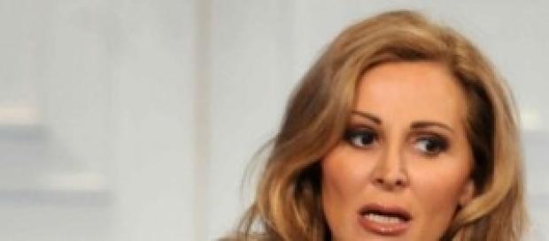daniela santanchè all'isola dei famosi? daniela santanchè all'isola dei famosi?
