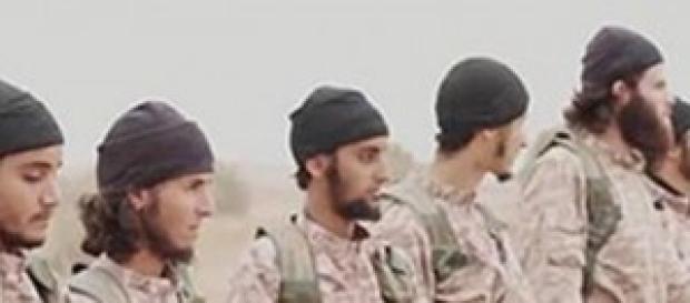 Tra le fila jihadiste anche degli europei. Tra le fila jihadiste anche degli europei.