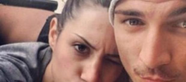 Uomini e donne, scandalo calendario Marco e Bea Uomini e donne, scandalo calendario Marco e Bea