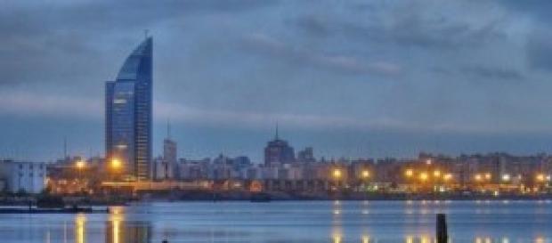Atardecer en la bahía de Montevideo. Atardecer en la bahía de Montevideo.