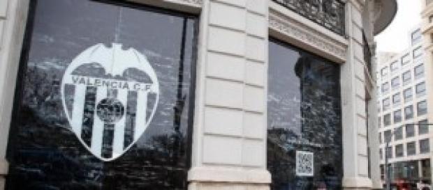 La nueva tienda VCF con restaurante La nueva tienda VCF con restaurante