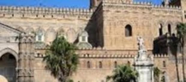 Palermo wifi: rete gratuita e città smart. Palermo wifi: rete gratuita e città smart.