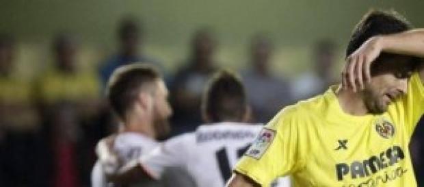 Chechu Dorado se lamenta tras los goles Chechu Dorado se lamenta tras los goles