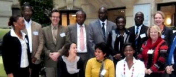 Paul KOKI NDOMBO et ses collaborateurs de l’UNAPSA Paul KOKI NDOMBO et ses collaborateurs de l’UNAPSA