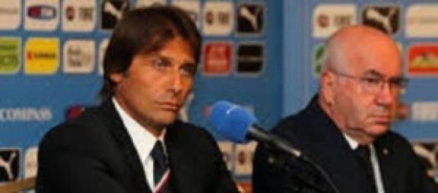 Antonio Conte ed il Presidente Tavecchio Antonio Conte ed il Presidente Tavecchio