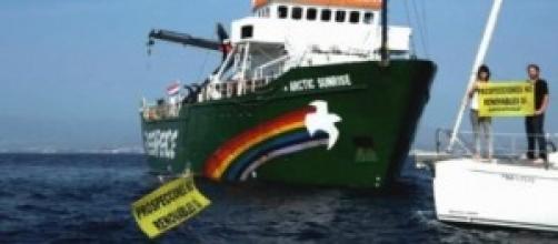 El buque de Greenpeace secuestrado