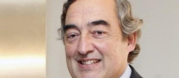 Juan Rosell hizo un manifiesto capitalista. Juan Rosell hizo un manifiesto capitalista.
