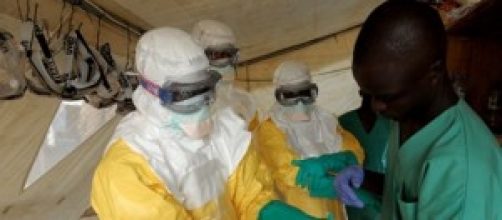 Ebola, le news di oggi sul medico italiano