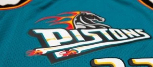 Camiseta de los Detroit Pistons. Camiseta de los Detroit Pistons.