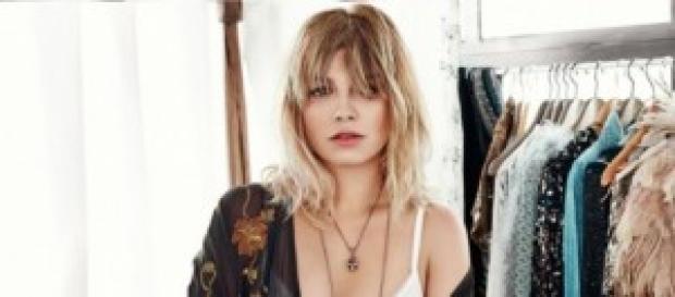 Emma Marrone è stufa delle gossip news. Emma Marrone è stufa delle gossip news.