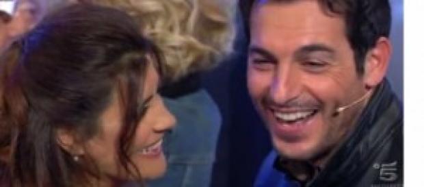Uomini e donne over: Guido esce con Elga. Uomini e donne over: Guido esce con Elga.