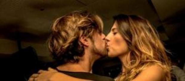 Uomini e donne gossip news: Giorgia ama Andrea. Uomini e donne gossip news: Giorgia ama Andrea.