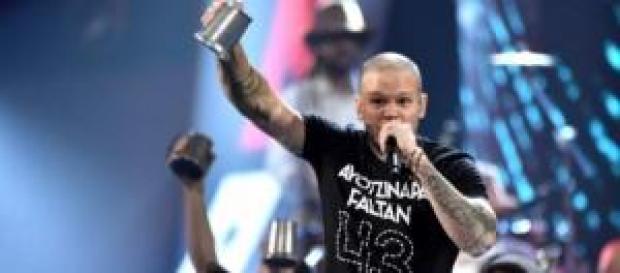Calle 13 no lucra con el dolor ajeno Calle 13 no lucra con el dolor ajeno