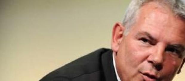 Le patron d'une entreprise nommée C.G.T. Le patron d'une entreprise nommée C.G.T.